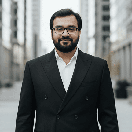 Portrait of AQB, Capital Partner